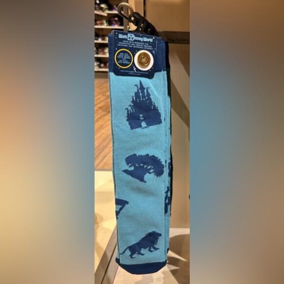 Disney New Park Icon Socks Include Removable Pin - Picture 1 of 3